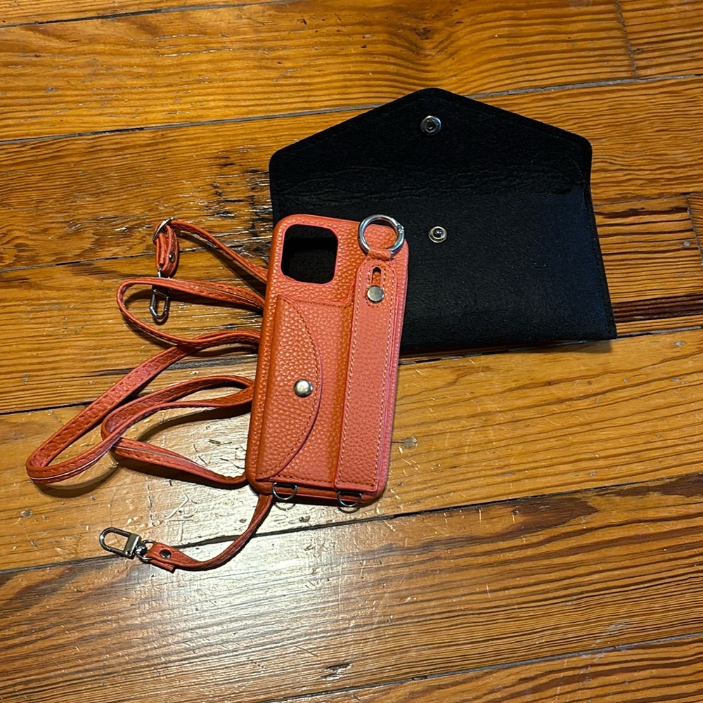 🆕 Crossbody iPhone 12 Case With Travel Case